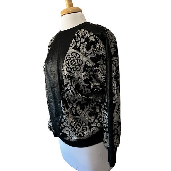 Vintage 80s Faux Leather Metallic Whimsigoth Big Shoulder Dolman Top Women's S - Picture 2 of 9